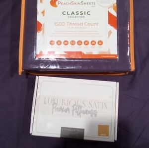 PeachSkinSheets Classic Collection 1500 Thread Count Set+Silk Pillow Covers